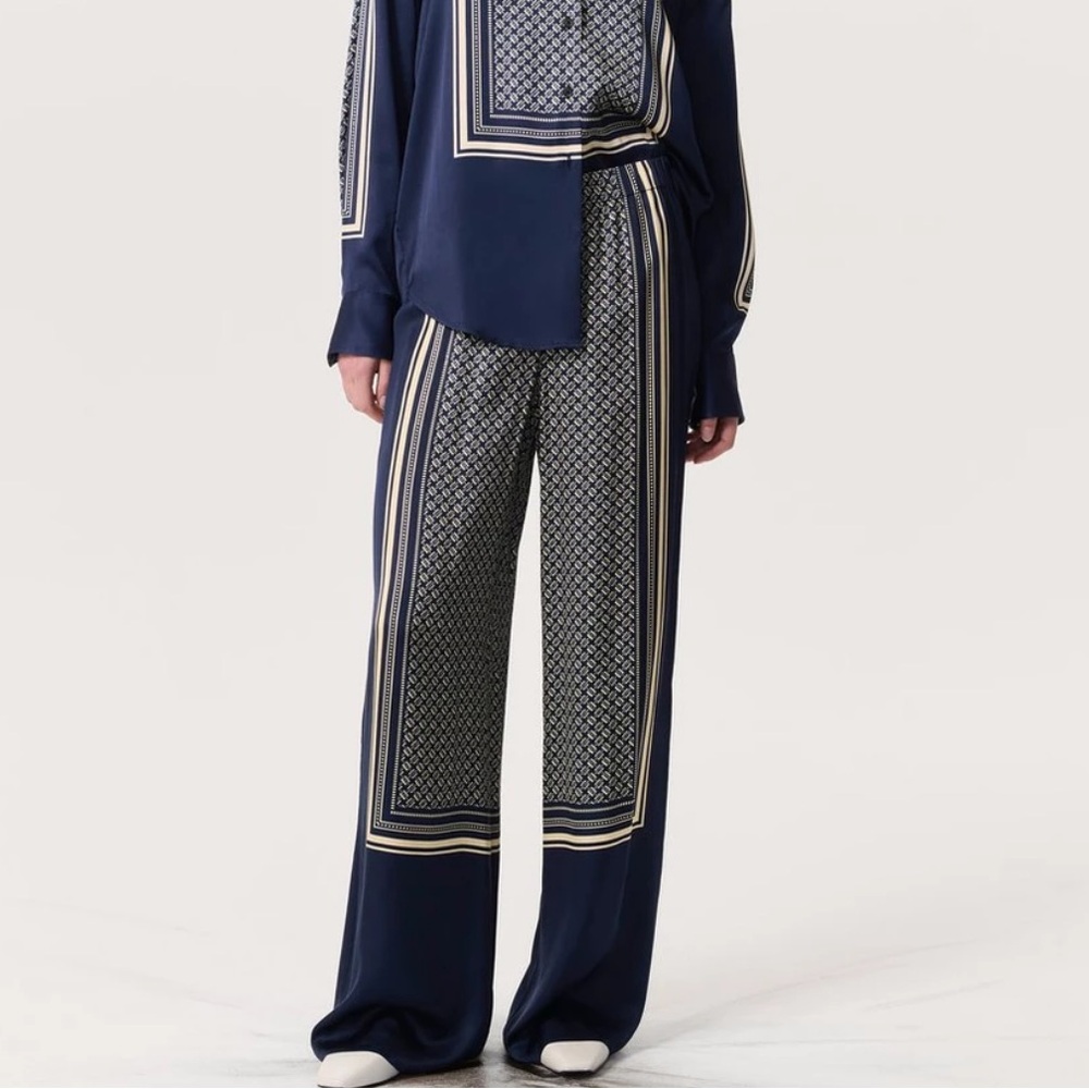 Rag & Bone Olive Scarf-Print Satin Pants